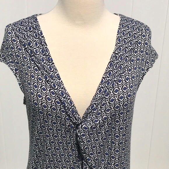 Max Studio Black White Blue Sleeveless Printed V Neck Elastic Waist Top Size Med - Picture 3 of 15